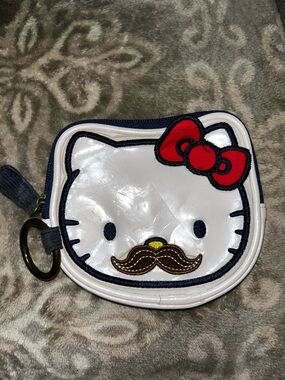 Loungefly & Sanrio Hello Kitty Collab White Coin Purse Circa 2011